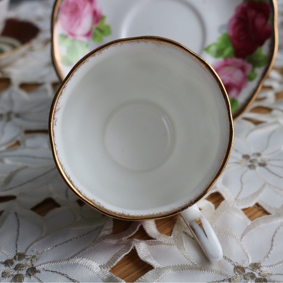Royal Albert Old English Roses Teacup Pink Red Floral Bone China England Cup - Picture 12 of 15